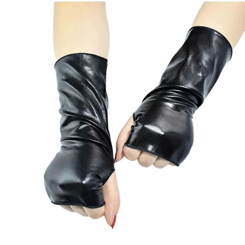 Black Patent Gloves - Picture 3 of 3